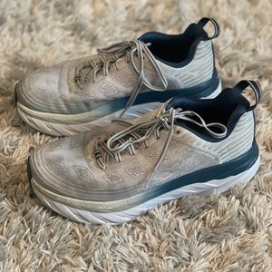 Hoka One One Bondi 6 - Size 8
